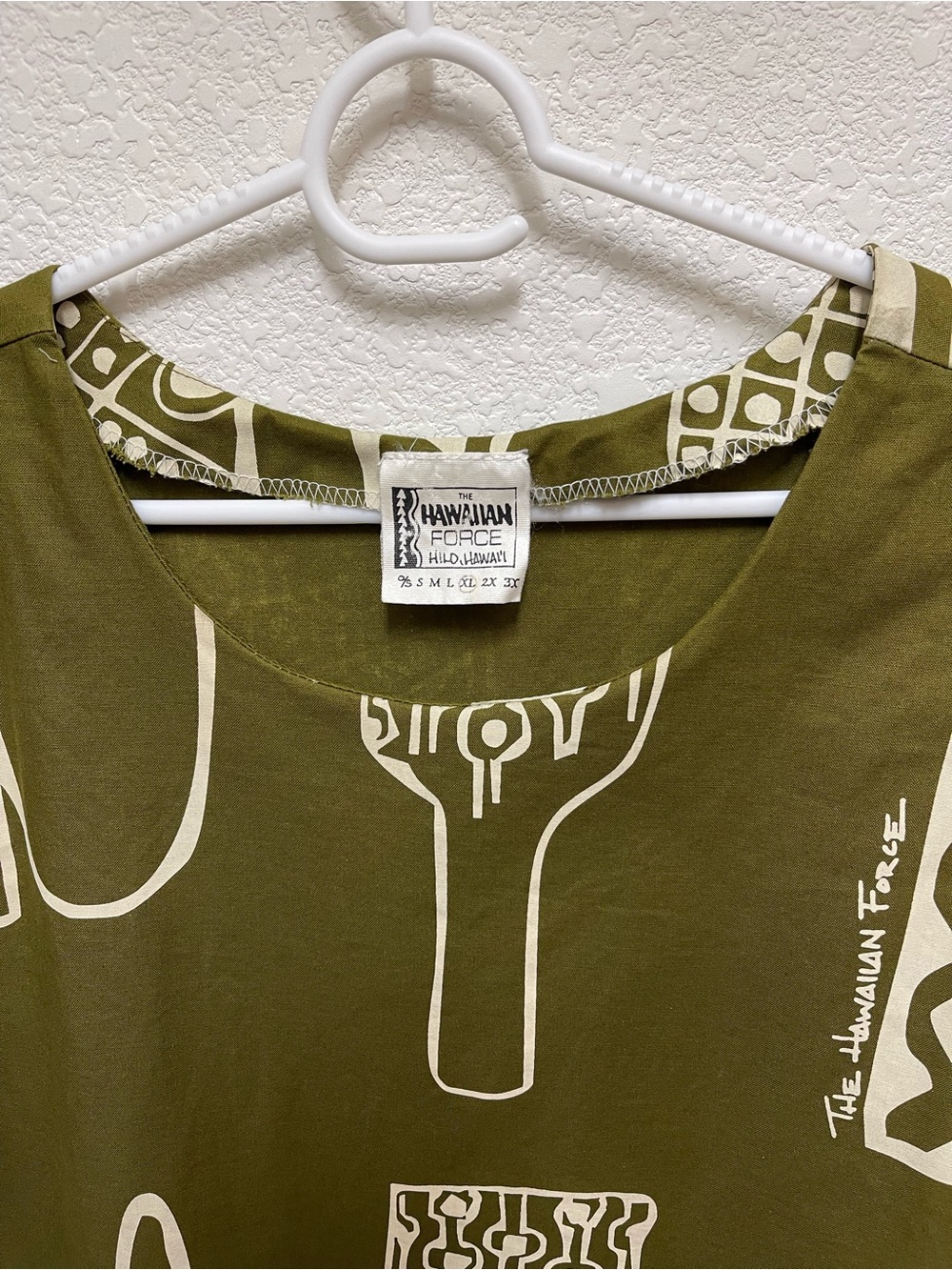 THE HAWAIIAN FORCE Kapu Kaku Olive Green Top Women’s Size XL - Picture 3 of 3